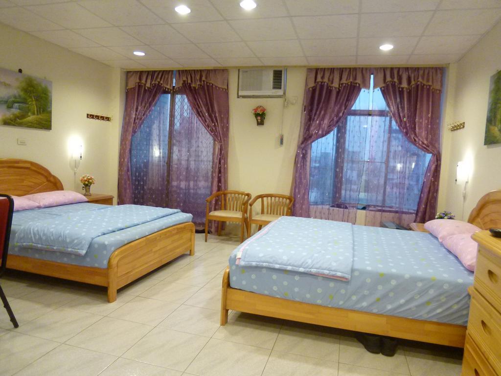Sun Moon Star Hostel Budai Exteriör bild