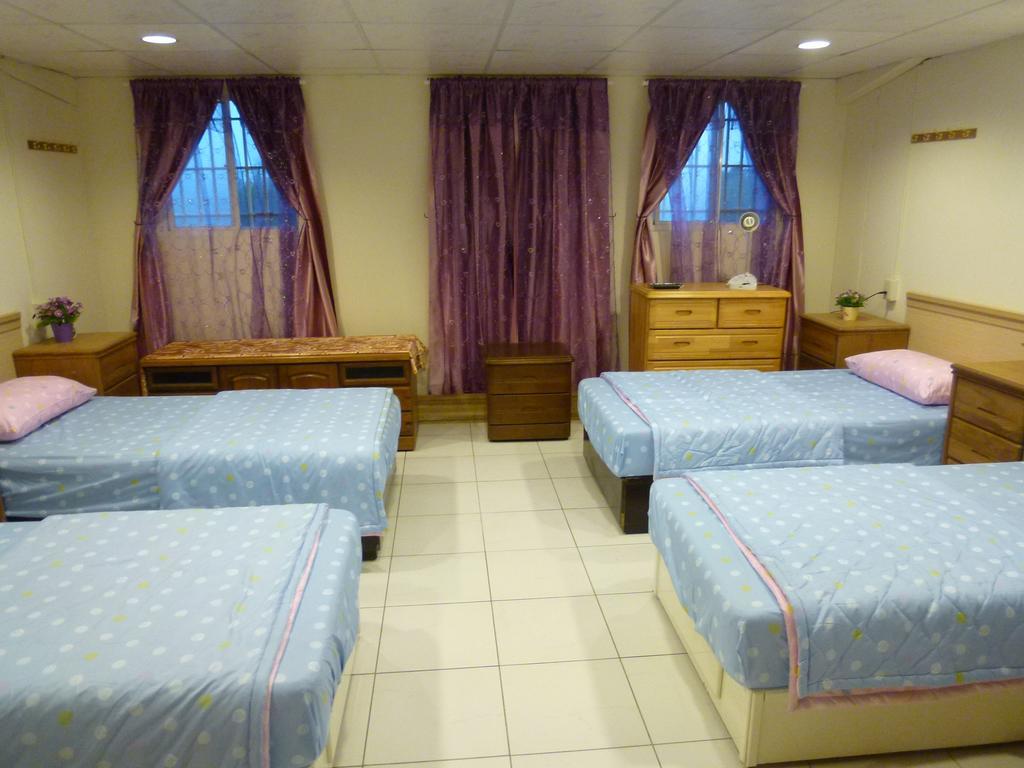 Sun Moon Star Hostel Budai Exteriör bild