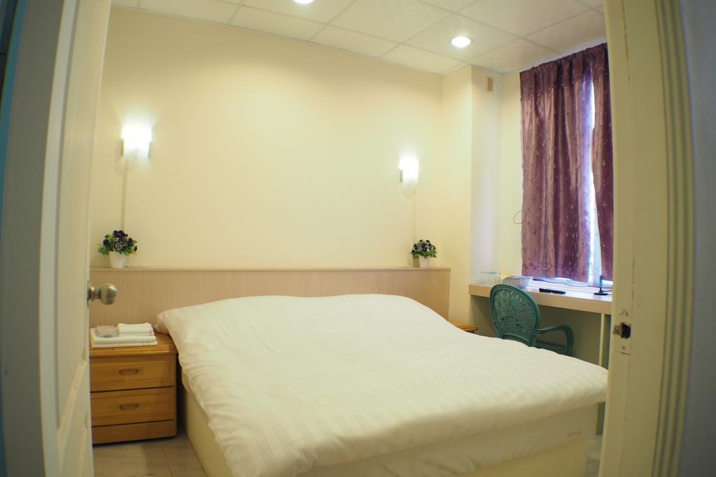 Sun Moon Star Hostel Budai Exteriör bild