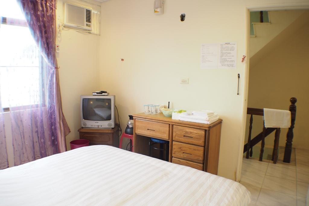 Sun Moon Star Hostel Budai Exteriör bild