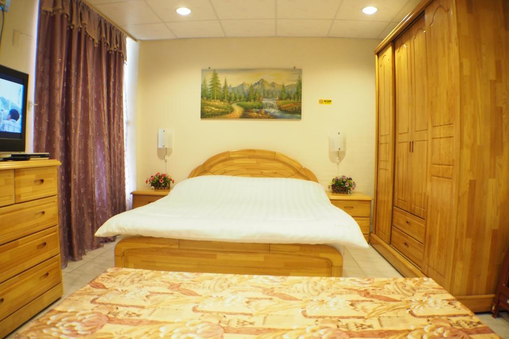 Sun Moon Star Hostel Budai Exteriör bild