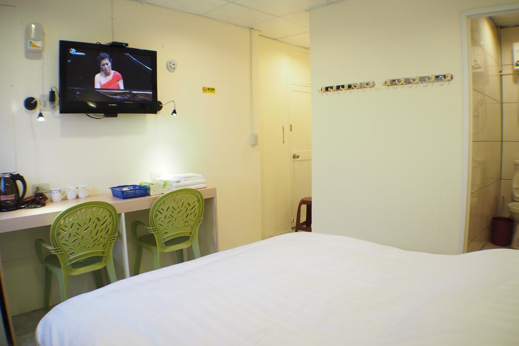 Sun Moon Star Hostel Budai Exteriör bild